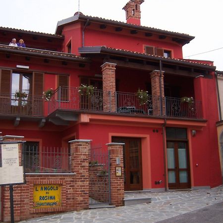 L'Angolo Di Rosina Novello Zewnętrze zdjęcie